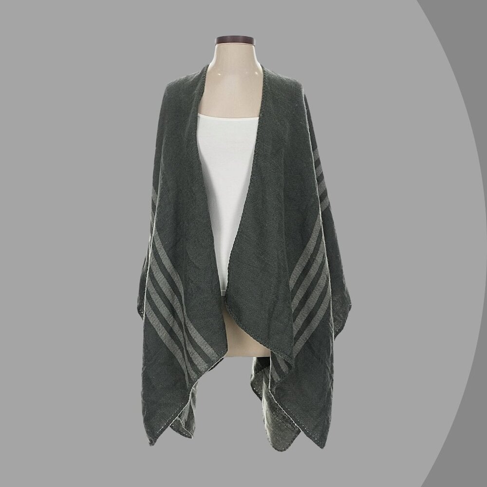 BB Dakota Women's Reversible Charcoal Knit Wrap Sweater
